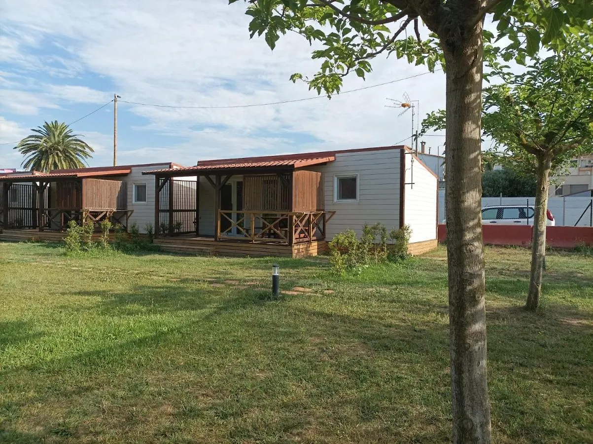 La Masia Bg Parc Sant Pere Pescador 0*,